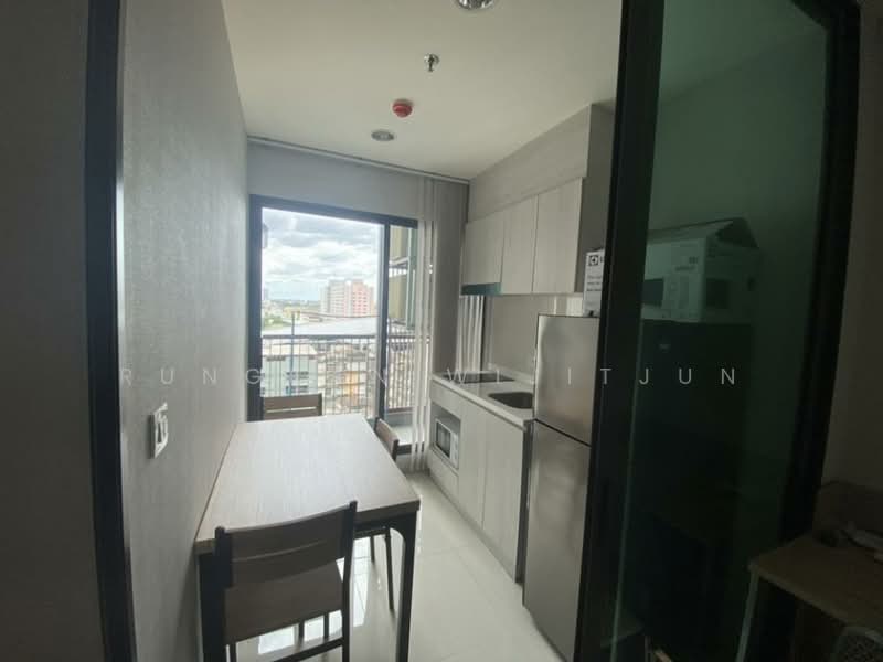 Life Pinklao, Bangkok, Boromarajonani Road, Bang Bamru, Bang Phlat, Bangkok, 1 Bedroom, 31 sqm, Condo For Sale, by Rungkan Wijitjun, 500466172 - DDproperty.com
