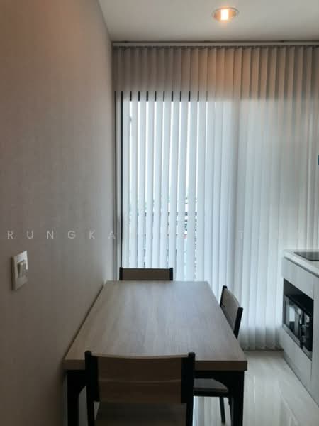 Life Pinklao, Bangkok, Boromarajonani Road, Bang Bamru, Bang Phlat, Bangkok, 1 Bedroom, 31 sqm, Condo For Sale, by Rungkan Wijitjun, 500466172 - DDproperty.com