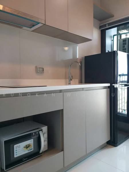 Life Sukhumvit 62, Bangkok, Soi Sukhumvit 62, Bang Chak, Phra Khanong, Bangkok, 1 Bedroom, 30 sqm, Condo For Sale, by Rungkan Wijitjun, 500466176 - DDproperty.com