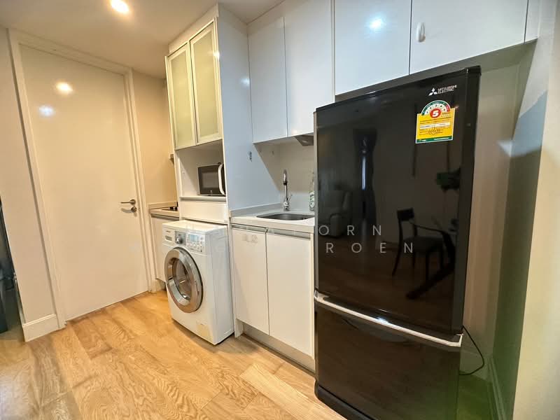 Collezio Sathorn-Pipat, Bangkok, 41 Soi Pipat 1 Silom Road, Silom, Bang Rak, Bangkok, 2 Bedrooms, 62 sqm, Condo For Rent, by Thanaporn Wongcharoen, 500466179 - DDproperty.com
