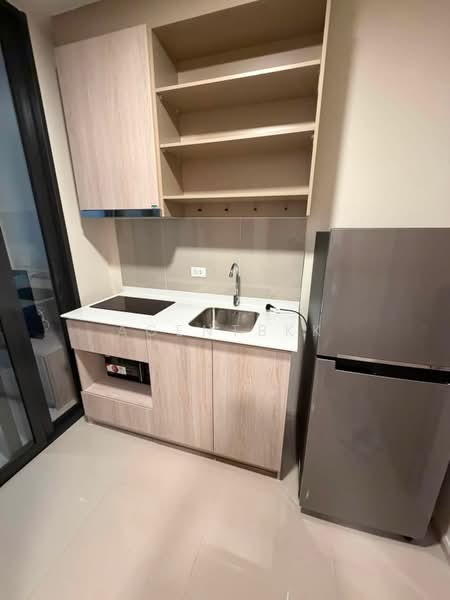 FLO by Sansiri, Bangkok, Somdet Chaopraya Road, Khlong San, Bangkok, Studio, 25 sqm, Condo For Rent, by Agentbkk, 500466193 - DDproperty.com