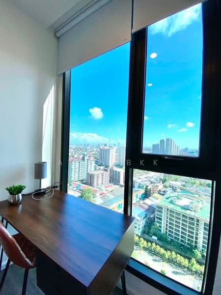 Whizdom Essence, Bangkok, 5 Piyabutr 1 Alley, Bang Chak, Phra Khanong, Bangkok, 2 Bedrooms, 52 sqm, Condo For Rent, by Agentbkk, 500466207 - DDproperty.com