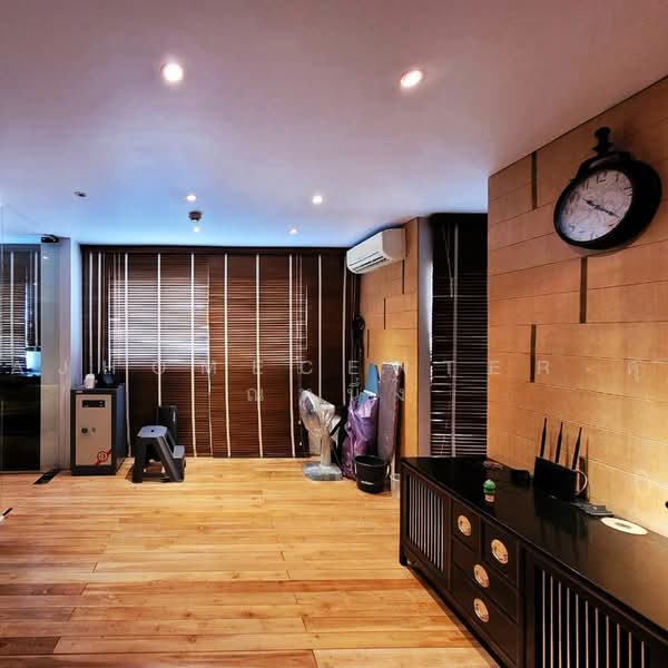 Lumpini Condo Town Nida-Sereethai 2 : ลุมพินี คอนโดทาวน์ นิด้า เสรีไทย 2, กรุงเทพ, เสรีไทย, คลองกุ่ม, บึงกุ่ม, กรุงเทพ, 45 ตร.ม., คอนโด ขาย, โดย AJHOMECENTER-คุณหนึ่ง, 500466208 - DDproperty.com