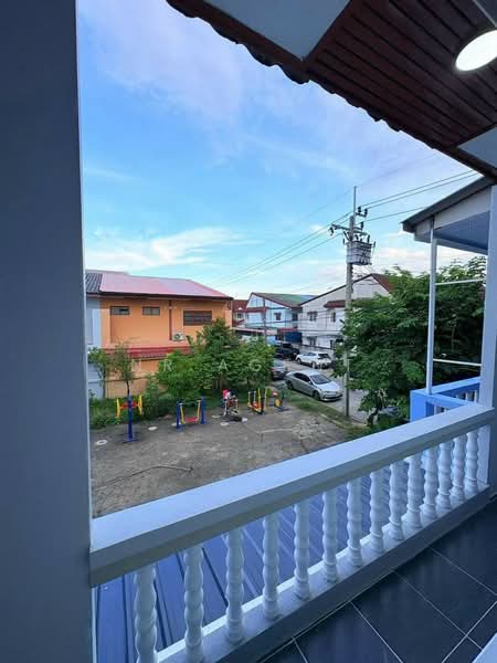 Moobaan Cho Rung Rueang 6 : หมู่บ้านช.รุ่งเรือง 6, นนทบุรี, ถนนบางกรวย - ไทรน้อย, บางรักพัฒนา, บางบัวทอง, นนทบุรี, 97 ตร.ม., ทาวน์เฮ้าส์ ขาย, โดย NR AGENT, 500466225 - DDproperty.com