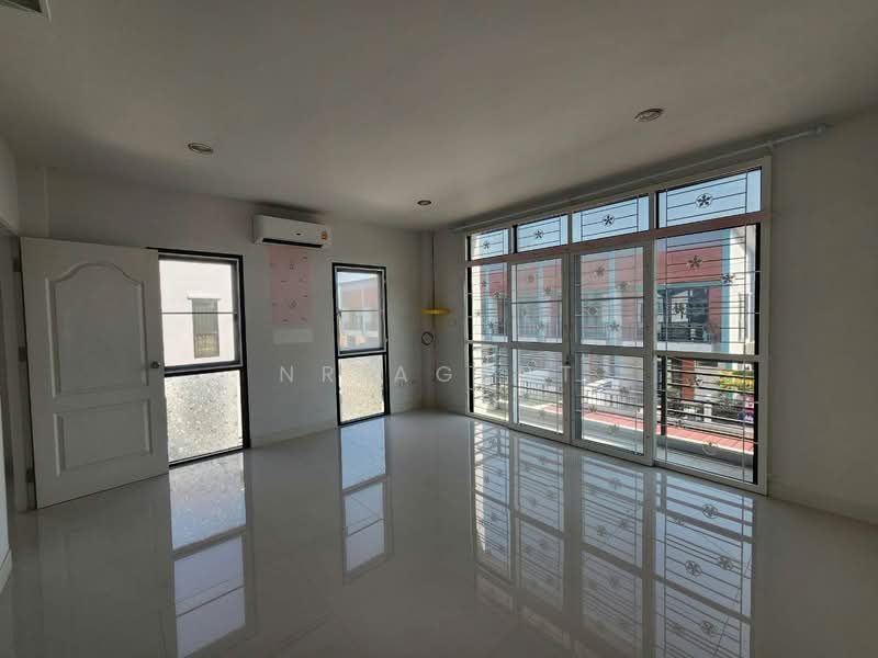 Bang Yai City, Nonthaburi, Bang Yai City Village Road, Sao Thong Hin, Bang Yai, Nonthaburi, 3 Bedrooms, 110 sqm, Townhouse For Sale, by NR AGENT, 500466226 - DDproperty.com