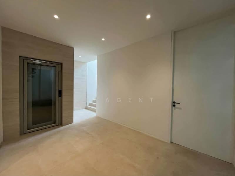 โฮมออฟฟิศ รัชดาภิเษก 32, กรุงเทพ, จันทรเกษม, จตุจักร, กรุงเทพ, 901 ตร.ม., บ้านเดี่ยว ให้เช่า, โดย NR agent, 500466228 - DDproperty.com
