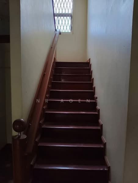 บ้านเดี่ยว 2 หลัง ติดกับมหาวิทยาลัยหอการค้า, Bangkok, Din Daeng, Bangkok, 7 Bedrooms, 400 sqm, Single Detached House For Sale, by NR AGENT, 500466232 - DDproperty.com