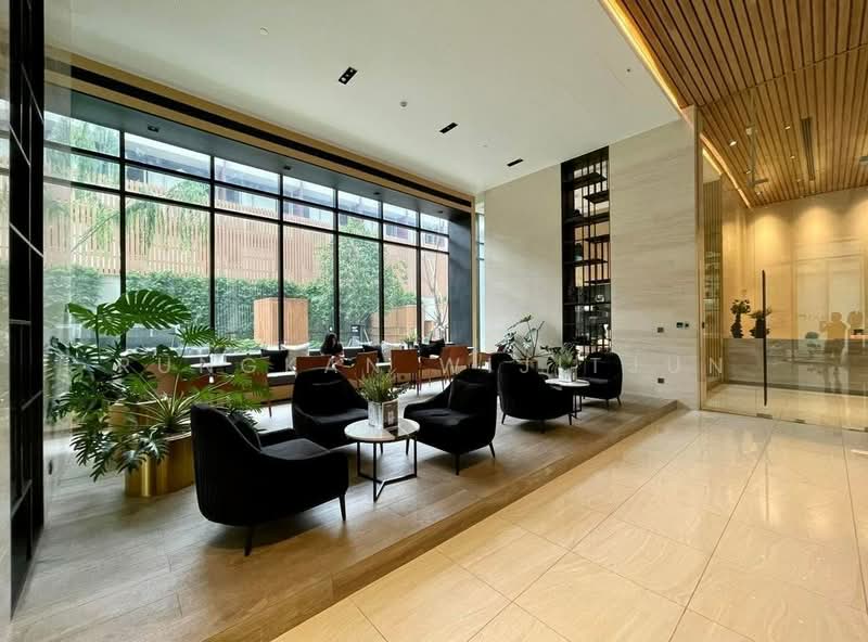 Maru Ekkamai 2, Bangkok, 70-5 Sukhumvit 63 Road, Phra Kanong Nua, Watthana, Bangkok, 1 Bedroom, 34 sqm, Condo For Sale, by Rungkan Wijitjun, 500466240 - DDproperty.com