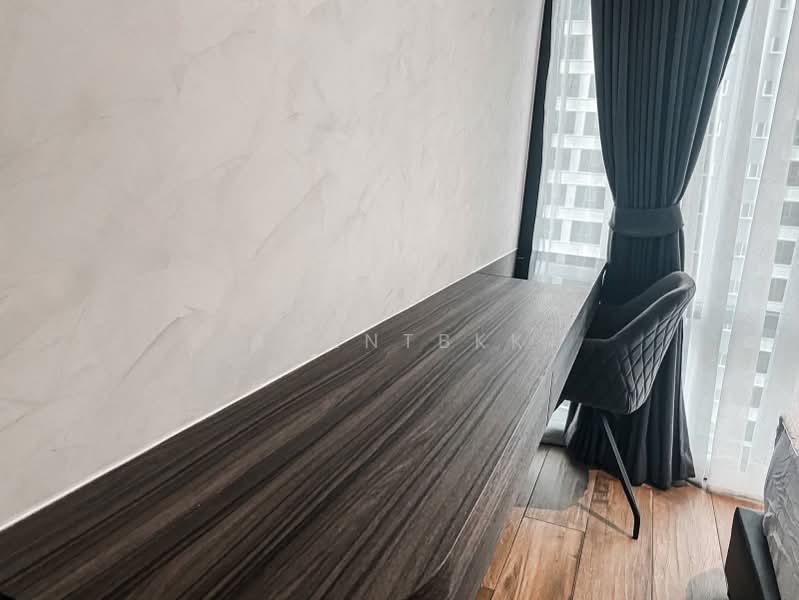 The Lofts Asoke, Bangkok, Sukhumvit 21 Road, Khlongtoei Nua, Watthana, Bangkok, 1 Bedroom, 35 sqm, Condo For Rent, by Agentbkk, 500466250 - DDproperty.com