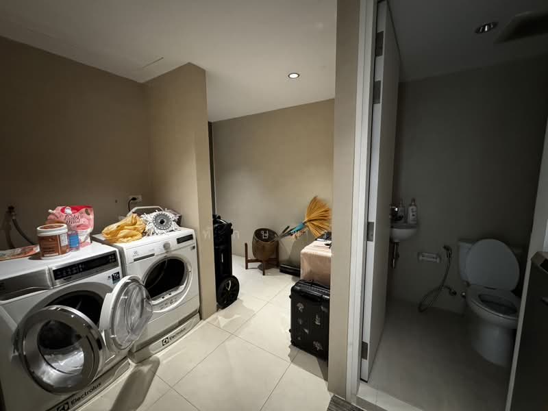 ASHTON Morph 38, Bangkok, 88 Soi Sukhumvit 38, Phra Kanong, Khlong Toei, Bangkok, 4 Bedrooms, 420 sqm, Condo For Sale, by ทักษพร, 500466279 - DDproperty.com