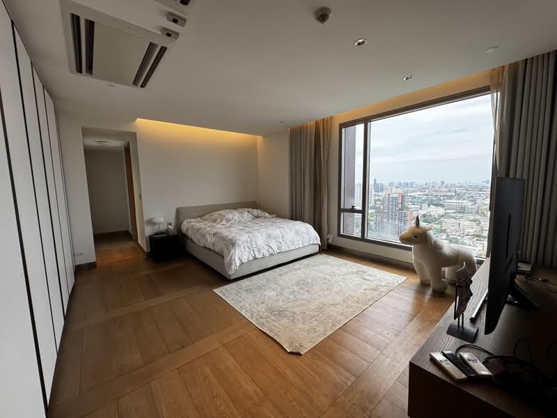ASHTON Morph 38, Bangkok, 88 Soi Sukhumvit 38, Phra Kanong, Khlong Toei, Bangkok, 4 Bedrooms, 420 sqm, Condo For Sale, by ทักษพร, 500466279 - DDproperty.com