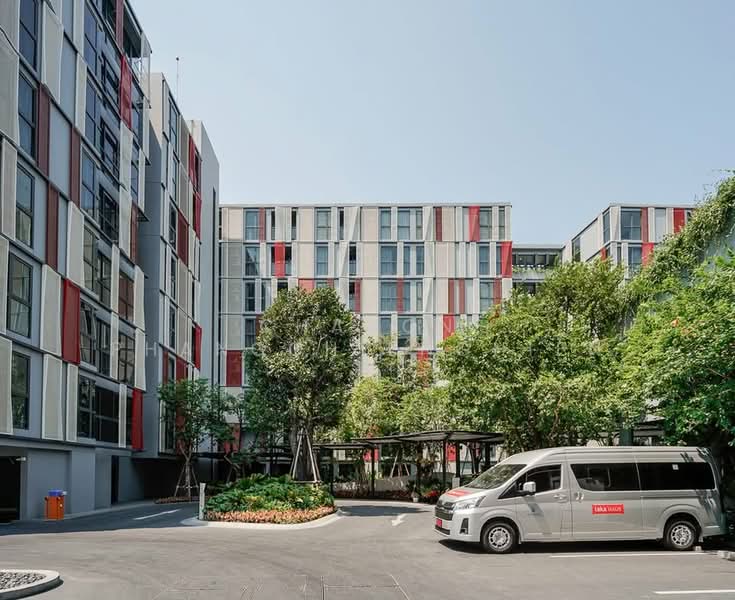 Taka Haus, Bangkok, 99 Soi Ekamai 10, Khlong Tan Nua, Watthana, Bangkok, 2 Bedrooms, 53 sqm, Condo For Rent, by Chanon Phangchienghien, 500466329 - DDproperty.com