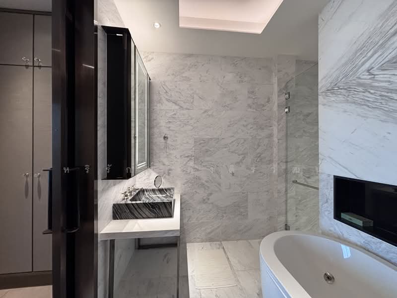 The Residences At Mandarin Oriental, Bangkok, 117 Charoen Nakorn Road, Khlong Ton Sai, Khlong San, Bangkok, 2 Bedrooms, 128 sqm, Condo For Sale, by หริรักษ์ ตั้งติรวัฒน์, 500466346 - DDproperty.com