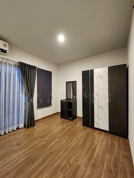 Baan klang muang Phaholyothin 50, Bangkok, Soi Phahonyothin 50, Khlong Tanon, Sai Mai, Bangkok, 3 Bedrooms, 150 sqm, Single Detached House For Rent, by NTG Property House Co.,Ltd., 500466349 - DDproperty.com