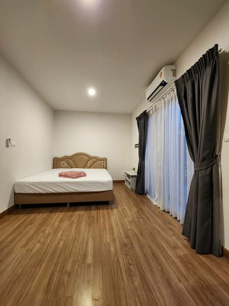 Baan klang muang Phaholyothin 50, Bangkok, Soi Phahonyothin 50, Khlong Tanon, Sai Mai, Bangkok, 3 Bedrooms, 150 sqm, Single Detached House For Rent, by NTG Property House Co.,Ltd., 500466349 - DDproperty.com