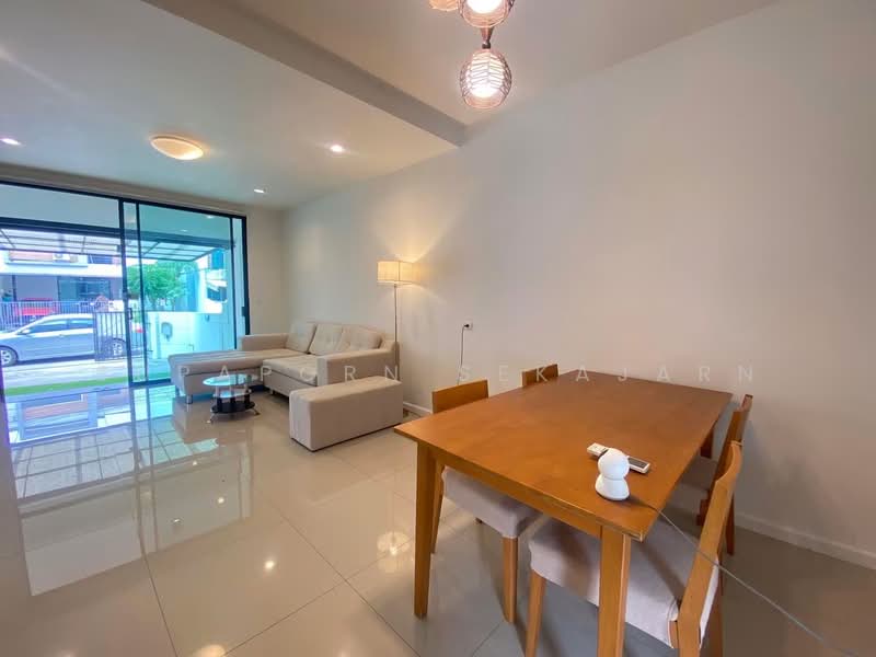 S Gate Chaengwattana-Kanjanapisek, Nonthaburi, Soi Imam Safi'i Road, Lahan, Bang Bua Thong, Nonthaburi, 3 Bedrooms, 100 sqm, Townhouse For Sale, by Supaporn Sekajarn, 500466352 - DDproperty.com