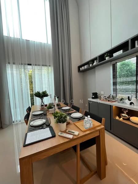 Nirvana Define Srinakarin-Rama 9, Bangkok, Srinakarin - Rom Klao Road, Saphan Sung, Bangkok, 3 Bedrooms, 285 sqm, Townhouse For Rent, by Thiti Boonchurn, 500466372 - DDproperty.com