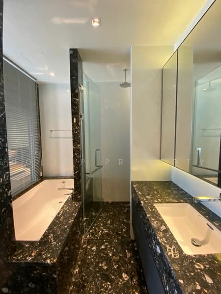 BEATNIQ Sukhumvit 32, Bangkok, Soi Sukhumvit 32, Sukhumvit Road, Khong Tan, Khlong Toei, Bangkok, 1 Bedroom, 58 sqm, Condo For Rent, by Holtop Property, 500466375 - DDproperty.com