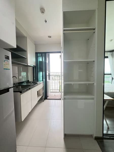 The Base Park East Sukhumvit 77, Bangkok, 99 Soi Pridi Banomyong 2, Phra Kanong Nua, Watthana, Bangkok, 1 Bedroom, 30 sqm, Condo For Rent, by Khun Toey เตย, 500466389 - DDproperty.com