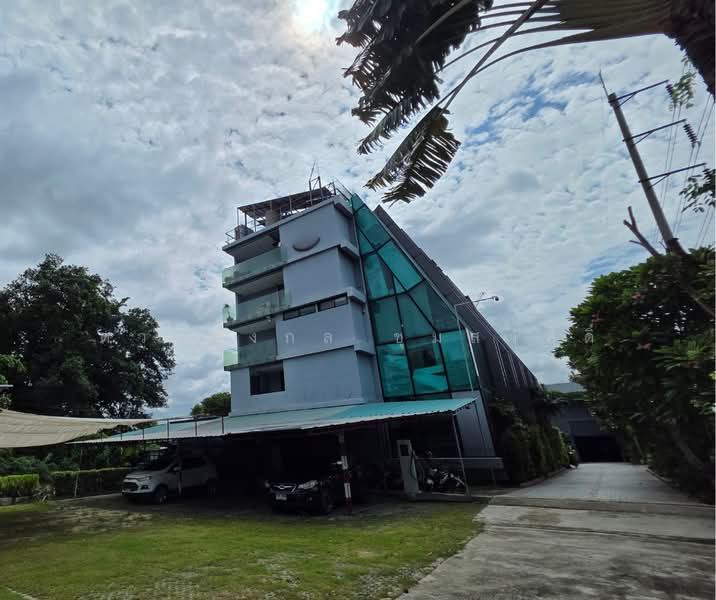 Office building 4.5 storey Krungthepkreetha - Motorway road side, Bangkok, คู่ขนานมอเตอร์เวย์, Thap Chang, Saphan Sung, Bangkok, , 1,163 sqm, Office Space For Sale, by ดวงจงกล ชุ่มสวัสดิ์, 500466403 - DDproperty.com