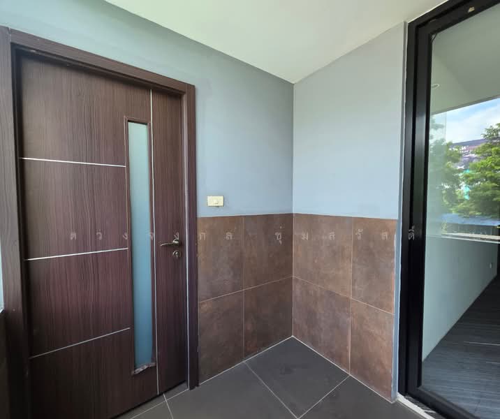 อาคารสำนักงาน 4.5ชั้น กรุงเทพกรีฑา-คู่ขนานมอเตอร์เวย์, กรุงเทพ, คู่ขนานมอเตอร์เวย์, ทับช้าง, สะพานสูง, กรุงเทพ, 1,163 ตร.ม., สำนักงาน ขาย, โดย ดวงจงกล ชุ่มสวัสดิ์, 500466403 - DDproperty.com