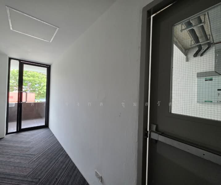 Office building 4.5 storey Krungthepkreetha - Motorway road side, Bangkok, คู่ขนานมอเตอร์เวย์, Thap Chang, Saphan Sung, Bangkok, , 1,163 sqm, Office Space For Sale, by ดวงจงกล ชุ่มสวัสดิ์, 500466403 - DDproperty.com