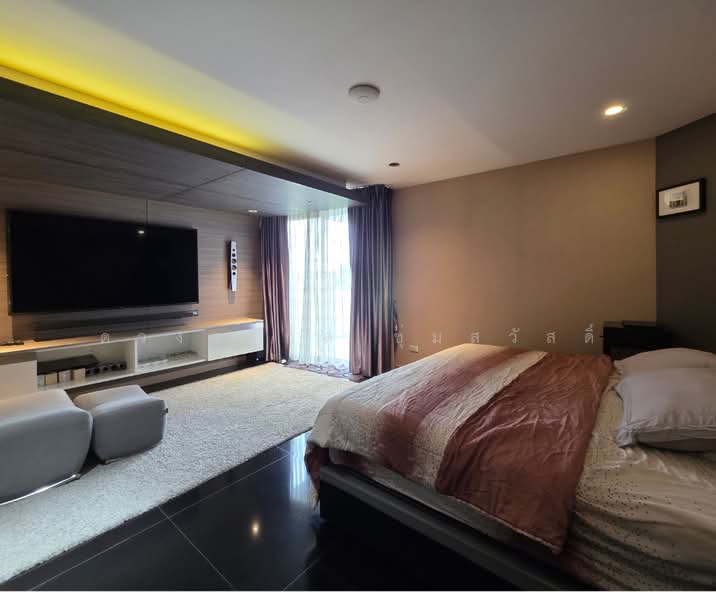 Office building 4.5 storey Krungthepkreetha - Motorway road side, Bangkok, คู่ขนานมอเตอร์เวย์, Thap Chang, Saphan Sung, Bangkok, , 1,163 sqm, Office Space For Sale, by ดวงจงกล ชุ่มสวัสดิ์, 500466403 - DDproperty.com
