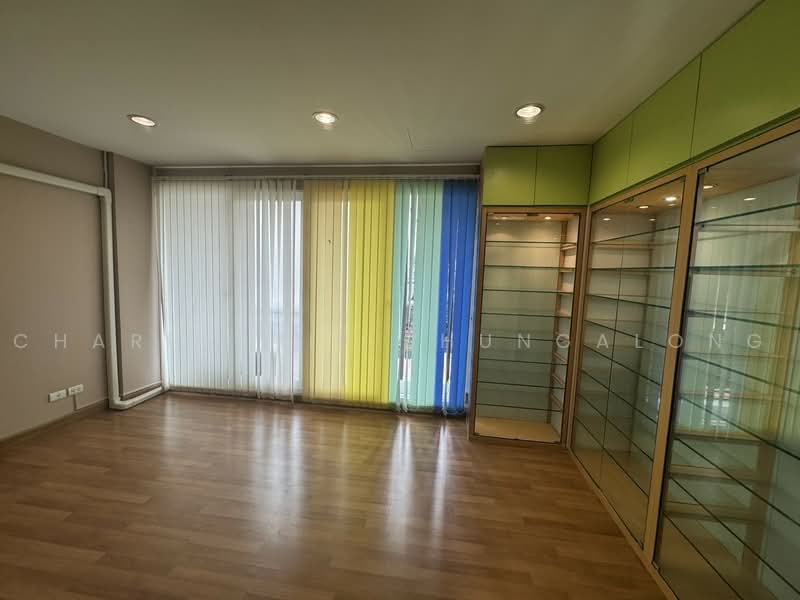 Baan Klang Muang Urbanion Rama 9-Ladprao, Bangkok, Soi Ladprao 84, Ladprao Road, Wang Thonglang, Bangkok, 3 Bedrooms, 180 sqm, Townhouse For Rent, by Charinthip Phungalong, 500466408 - DDproperty.com