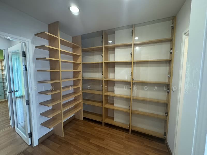Baan Klang Muang Urbanion Rama 9-Ladprao, Bangkok, Soi Ladprao 84, Ladprao Road, Wang Thonglang, Bangkok, 3 Bedrooms, 180 sqm, Townhouse For Rent, by Charinthip Phungalong, 500466408 - DDproperty.com