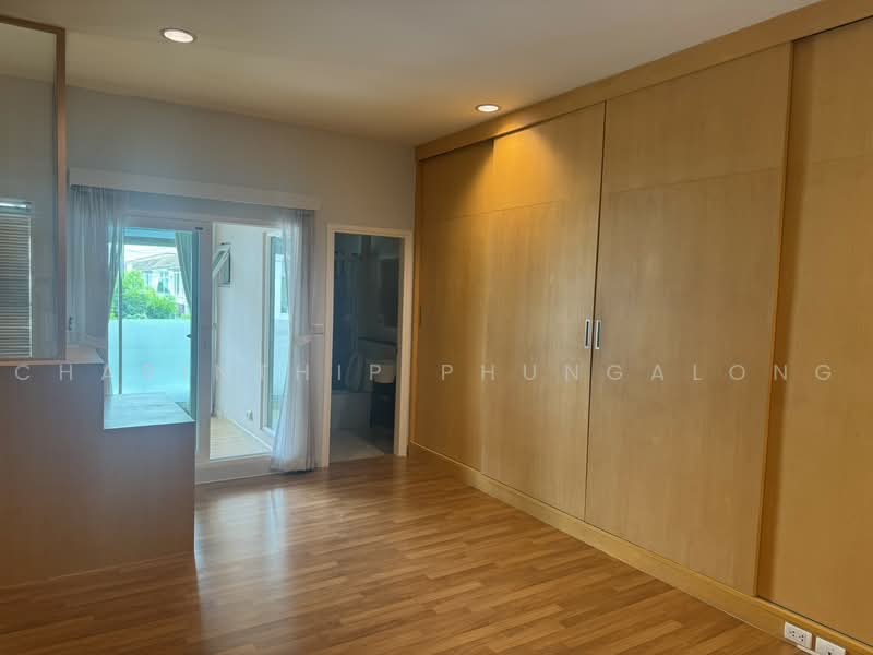 Baan Klang Muang Urbanion Rama 9-Ladprao, Bangkok, Soi Ladprao 84, Ladprao Road, Wang Thonglang, Bangkok, 3 Bedrooms, 180 sqm, Townhouse For Rent, by Charinthip Phungalong, 500466408 - DDproperty.com