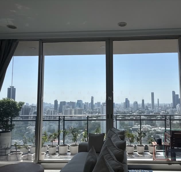 Royce Private Residences : รอย์ช ไพรเวท เรสซิเดนซ์ส, กรุงเทพ, 61 ซอยสุขุมวิท 31, คลองเตยเหนือ, วัฒนา, กรุงเทพ, 111 ตร.ม., คอนโด ให้เช่า, โดย Kanthayavee Chaicharoenseree, 500466413 - DDproperty.com