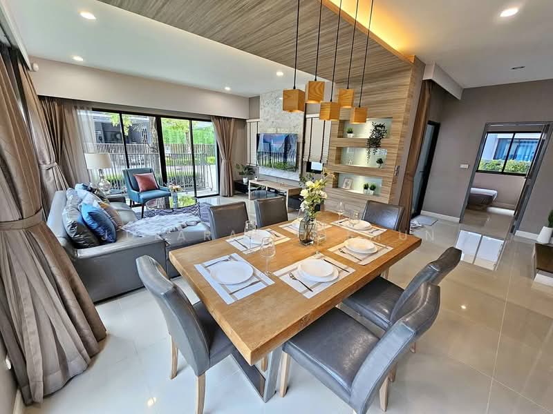 Baan Lumpini Suanluang Grand Rama 9, Bangkok, Prawet, Bangkok, 4 Bedrooms, 228 sqm, Single Detached House For Rent, by Jutarat Jitmun, 500466418 - DDproperty.com