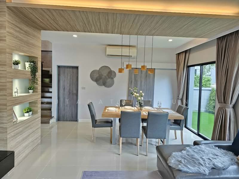 Baan Lumpini Suanluang Grand Rama 9, Bangkok, Prawet, Bangkok, 4 Bedrooms, 228 sqm, Single Detached House For Rent, by Jutarat Jitmun, 500466418 - DDproperty.com