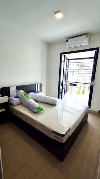 Areeya The Color 1, Bangkok, Lat Pla Khao Road, Chorake Bua, Lat Phrao, Bangkok, 3 Bedrooms, 155 sqm, Townhouse For Rent, by Home4rent, 500466426 - DDproperty.com