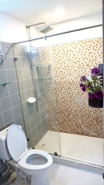 Areeya The Color 1, Bangkok, Lat Pla Khao Road, Chorake Bua, Lat Phrao, Bangkok, 3 Bedrooms, 155 sqm, Townhouse For Rent, by Home4rent, 500466426 - DDproperty.com