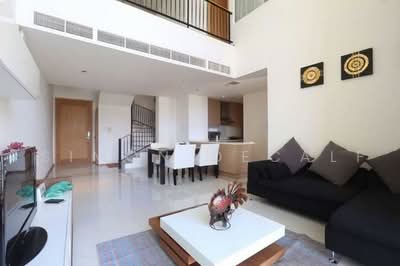 ขาย - The Empire Place : ดิ เอ็มไพร์ เพลซ, กรุงเทพ
