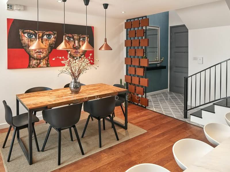 The Empire Place, Bangkok, 88 Narathiwatratchanakharin Road, Thung Maha Mek, Sathon, Bangkok, 2 Bedrooms, 108 sqm, Condo For Rent, by Simon Decalf, 500466439 - DDproperty.com