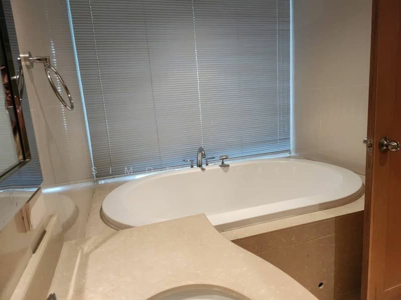 The Empire Place, Bangkok, 88 Narathiwatratchanakharin Road, Thung Maha Mek, Sathon, Bangkok, 3 Bedrooms, 130 sqm, Condo For Rent, by Simon Decalf, 500466456 - DDproperty.com