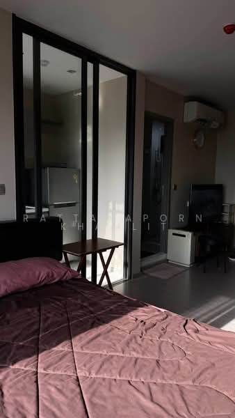 Life Asoke Hype, Bangkok, 339 Chaturathit Rd, Makkasan, Ratchathewi, Bangkok, Studio, 27 sqm, Condo For Rent, by Rattanaporn Khamlit, 500466470 - DDproperty.com