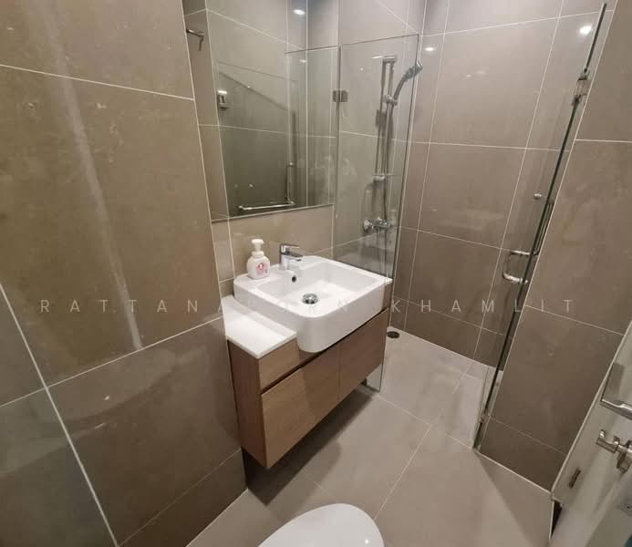 Noble Revolve Ratchada 2, Bangkok, 70 Soi Ratchadaphisek 10, Ratchadaphisek Road, Huai Khwang, Bangkok, 2 Bedrooms, 52 sqm, Condo For Rent, by Rattanaporn Khamlit, 500466485 - DDproperty.com