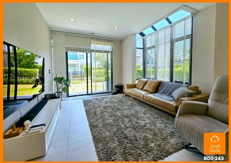 Bangkok Boulevard Rama 5, Nonthaburi, 34-38 Atchariya Prasith Road, Mahasawat, Bang Kruai, Nonthaburi, 5 Bedrooms, 319 sqm, Single Detached House For Rent, by Anyaporn Srikanlayanabut, 500466500 - DDproperty.com