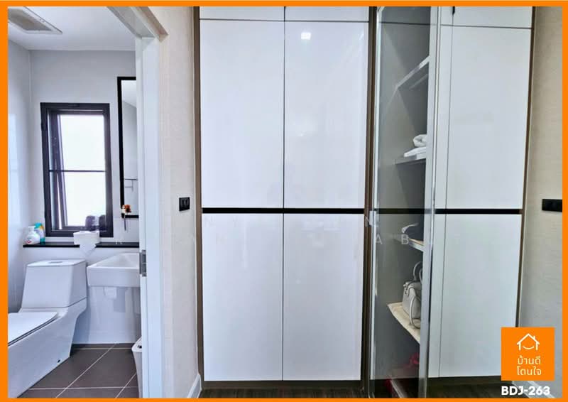 Bangkok Boulevard Rama 5, Nonthaburi, 34-38 Atchariya Prasith Road, Mahasawat, Bang Kruai, Nonthaburi, 5 Bedrooms, 319 sqm, Single Detached House For Rent, by Anyaporn Srikanlayanabut, 500466500 - DDproperty.com