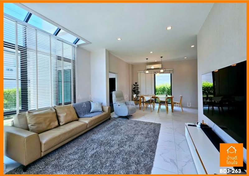 Bangkok Boulevard Rama 5, Nonthaburi, 34-38 Atchariya Prasith Road, Mahasawat, Bang Kruai, Nonthaburi, 5 Bedrooms, 319 sqm, Single Detached House For Rent, by Anyaporn Srikanlayanabut, 500466500 - DDproperty.com