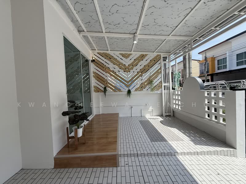 Pensiri 4, Bangkok, Soi Muban Phen Siri 4 Liap Wari, Nong Chok, Bangkok, 4 Bedrooms, 85 sqm, Townhouse For Sale, by Kwancheewa Yenchum, 500466541 - DDproperty.com