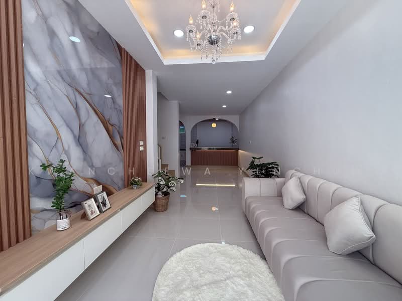 หมู่บ้านเพ็ญศิริ 4 : Pensiri 4, กรุงเทพ, Soi Muban Phen Siri 4 Liap Wari, หนองจอก, กรุงเทพ, 85 ตร.ม., ทาวน์เฮ้าส์ ขาย, โดย Kwancheewa Yenchum, 500466541 - DDproperty.com
