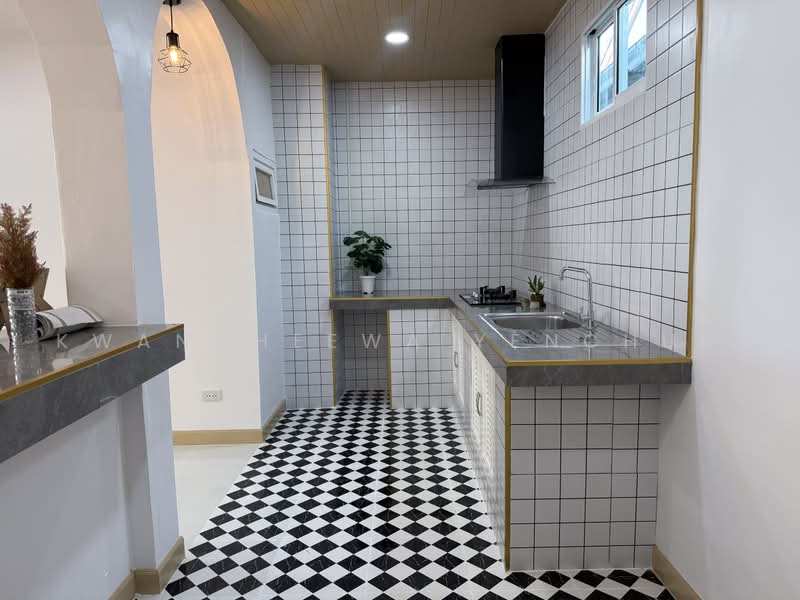 Pensiri 4, Bangkok, Soi Muban Phen Siri 4 Liap Wari, Nong Chok, Bangkok, 4 Bedrooms, 85 sqm, Townhouse For Sale, by Kwancheewa Yenchum, 500466541 - DDproperty.com