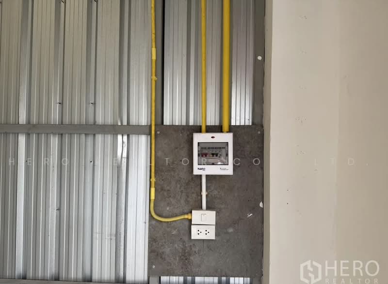 For rent Warehouse 125 sq.m. in Suan Luang, Suan Luang, Bangkok HRE01156, Bangkok, Suan Luang, Bangkok, , 125 sqm, Warehouse/Factory For Rent, by Hero Realtor Co., Ltd., 500466554 - DDproperty.com