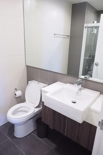 Centric Ratchada-Huai Khwang, Bangkok, Ratchadapisek Road, Huai Khwang, Bangkok, 1 Bedroom, 32 sqm, Condo For Rent, by Rattapon Sivamok, 500466555 - DDproperty.com
