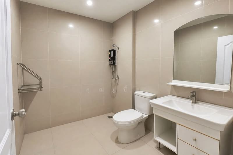 หมู่บ้านร่มทิพย์ ปาร์ค, Bangkok, หทัยราษฎร์ - รามอินทรา, Bang Chun, Khlong Sam Wa, Bangkok, 3 Bedrooms, 120 sqm, Townhouse For Sale, by คุณเปิ้ล, 500466561 - DDproperty.com