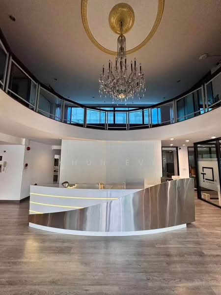 Office Building for Rent Prime Location on Ratchadaphisek RD Near MRT Sutthisan (SPSEVE2187), Bangkok, รัชดาภิเษก, Samsen Nok, Huai Khwang, Bangkok, , 2,000 sqm, Office Space For Rent, by Khun EVE, 500466574 - DDproperty.com